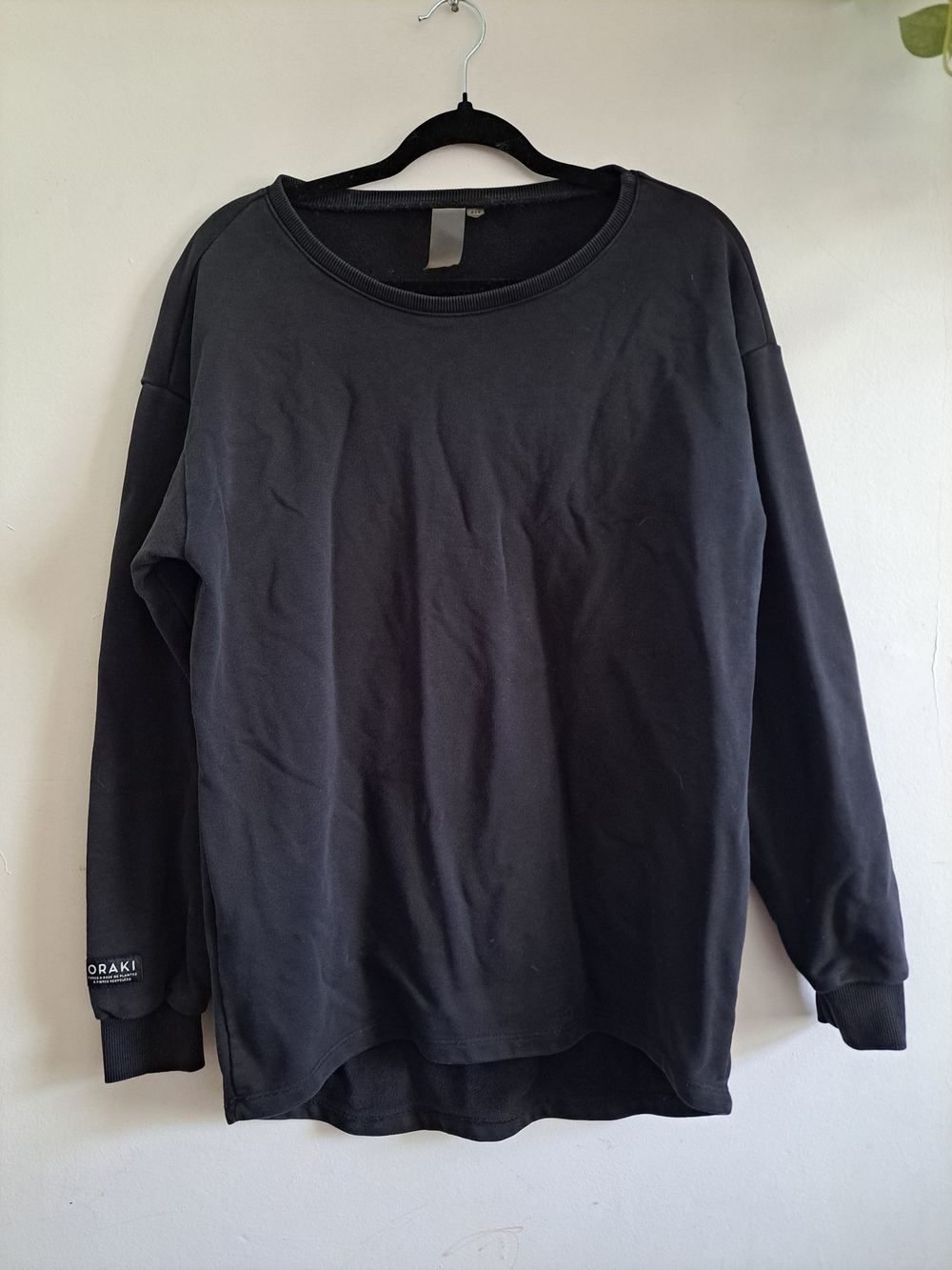 🇨🇦 ORAKI Quebec Long Sleeve Top – S – Minimalist Athleisure